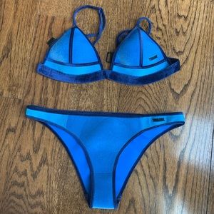 TRIANGLE: BLUE VELVET BIKINI